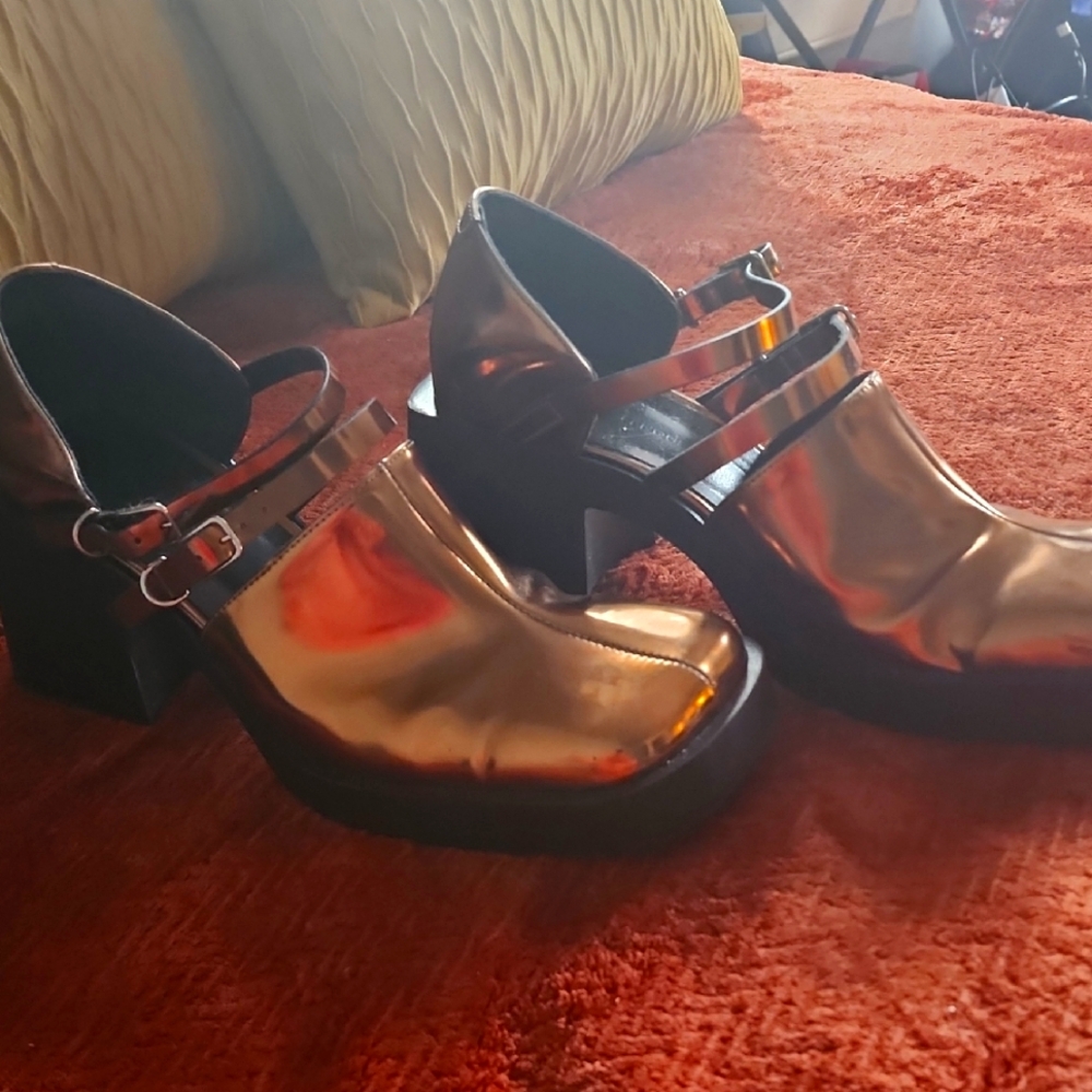 Justine Clenquet Shoes Bronze Metallic Heels with Double Strap.